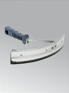 Rodo Raspador Para Limpeza Equina