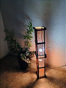 Abajur de chão piso luminária rústico japonês oriental de 1 metro de altura sala quarto madeira