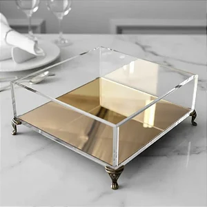 Bandeja Lisa 16x16x4 cm em Acrílico Cristal com Espelho e Pé Dourado