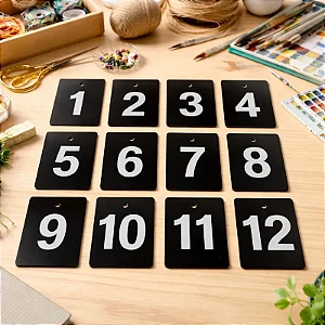 PLACAS NUMERADAS PARA PROVADOR EM ACRÍLICO PRETO