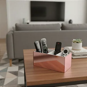 Porta Controle Remoto em Acrílico Espelhado 4 Divisórias