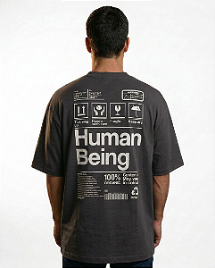 Camiseta Oversized Human Being Verde Jardim