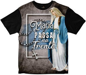 Camiseta Maria Passa na Frente Rainha do Brasil