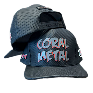 BONÉ METAL SCFC - COURO ECOLÓGICO TEXTURIZADO