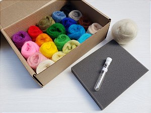 Kit Mini Meadas de 6g com 20 cores + 3 agulhas + base