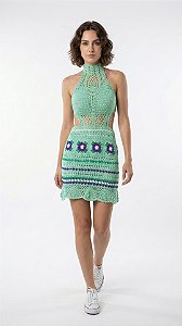 Vestido de Crochê Multicolorido com Gola Alta!