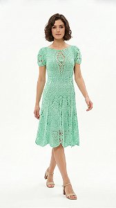 Vestido de Crochê Estilo Princesa, exclusividade em cada ponto.