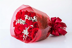 Buquê tradicional de 18 Rosas Vermelhas