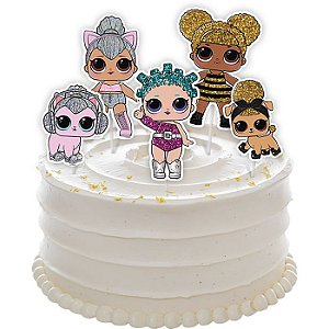 Bolo Rosa com glitter  Pretty birthday cakes, Glitter cake ideas, Barbie  doll birthday cake