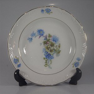 Prato em Porcelana Schmidt Decorado em Flores Azuis