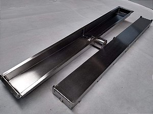 Ralo Linear Invisível de 80 x 8 cm Em Aço Inox 304 | Saída Centro Horizontal