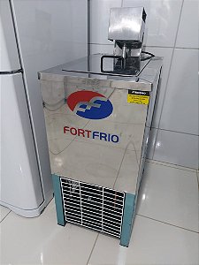P2 Máquina de Sorvete produtora de Picolé completa