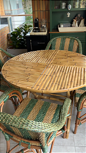 Conjunto de mesa com em bambu natural  com 4 cadeiras