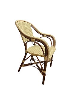 Cadeira Chevron com braço em apuí e junco/rattan natural tingindo