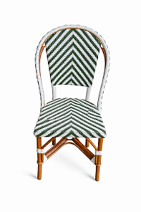 Cadeira chevron de junco sintético branco e verde para área externa