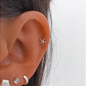 REF 1342 - PIERCING HÉLIX CRAVEJADO VERDE - Sereias de Vix