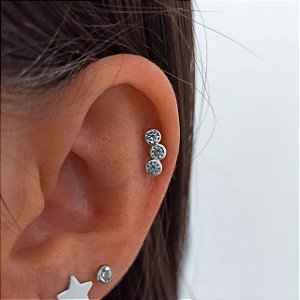 REF 1342 - PIERCING HÉLIX CRAVEJADO VERDE - Sereias de Vix