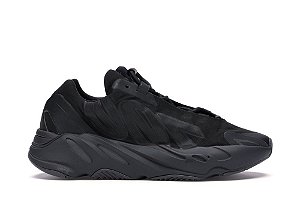 adidas Yeezy Boost 700 MNVN Triple Black Preto