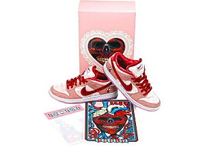Nike SB Dunk Strange Love (Special Box) + Caixa Especial