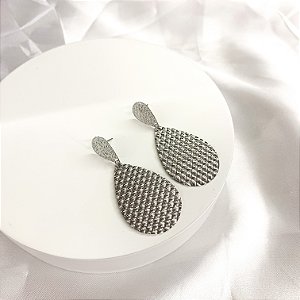 Brinco de Gota Trabalhada em Aço Inox