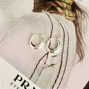 Argola Canoa em Prata 925