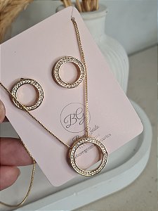 Conjunto de elos cravejado e dourado