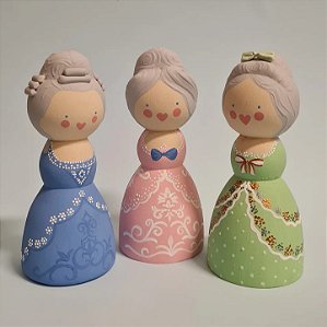 Trio de Marias Antoniêtas
