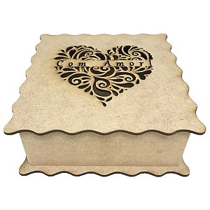 Caixa Com Amor em Laser Coração Trabalhado 16x16x6 cm MDF