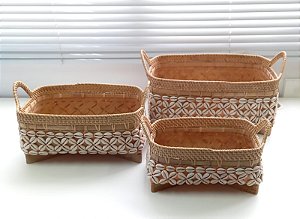 Cestos de Rattan com Búzios (conjunto com 3 peças)