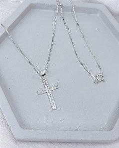Colar Cruz Cravejada 2,2cm x 1,4cm 45cm - Prata 925