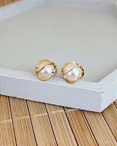 Brinco Perola c/ Arabescos - Banho de Ouro 18k