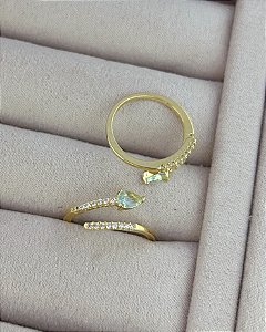 Anel Duas Pontas Cravejadas Azul Claro Regulável - Banho de Ouro 18k