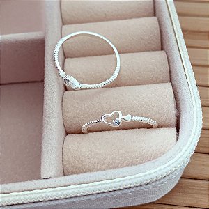 Anel Mini Coração Vazado fino c/ 1 Zirconia - Prata 925