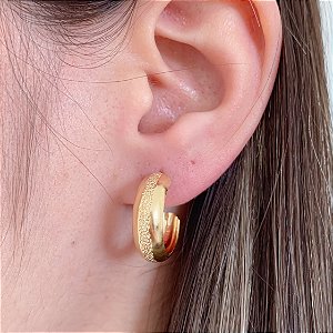 Brinco Argola Grossa c/ Detalhe Escovado 2cm - Banho de Ouro 18k