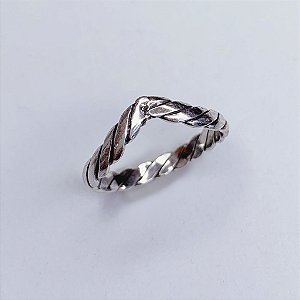 Anel V Torcido Envelhecido - Prata 925