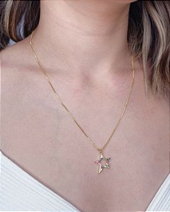Colar Estrela Cravejada Colorida Vazada 45cm + 5cm extensor - Banho de Ouro 18k
