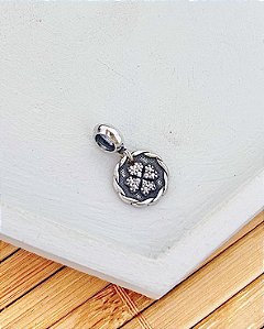 Berloque Plaquinha Envelhecida e Trevo Cravejado - Prata 925