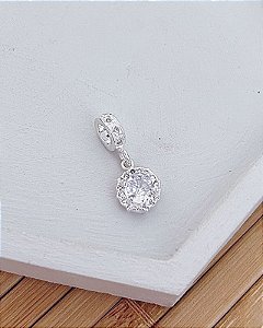 Berloque Círculo Cravejado com Zircônia no Centro - Prata 925