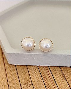 Brinco Perola c/ Chatão 1cm - Banho de Ouro 18k
