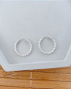 Brinco Argolinha Fina Fio Torcido de Encaixe - Prata 925