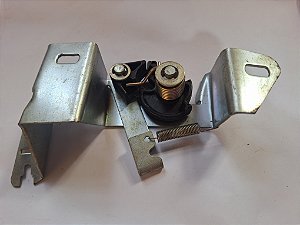 Corcel 68_77 - Fechadura fecho tranca inferior do capô Nova