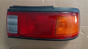 Nissan Sentra 91_92 Lanterna Traseira direita Original Nova