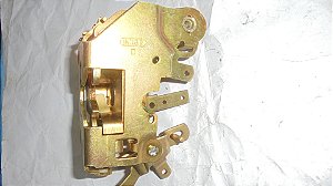 D20 C20 D40 MONZA 85 a 96 - Fechadura Da Porta Direita Nova