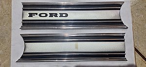 Maverick 73 a 76 - Friso Chapão Do Painel Traseiro original