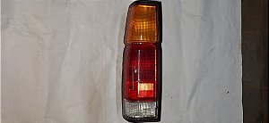 Nissan Pickup 86_97 - Lanterna traseira direita nova original
