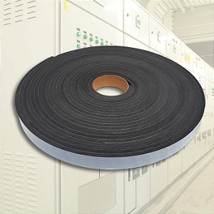 Fita de Vedação em Espuma de EPDM Preto Adesivado 1 face - 8mm x 15mm x 10metros