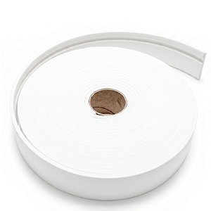 Rodapé de EVA Branco Frisado Autocolante - 5mm x 50mm x 10 metros