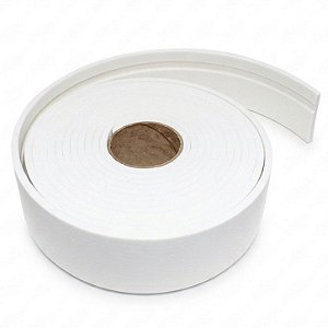 Rodapé de EVA Branco Frisado Autocolante 10mm x 70mm x 10 metros
