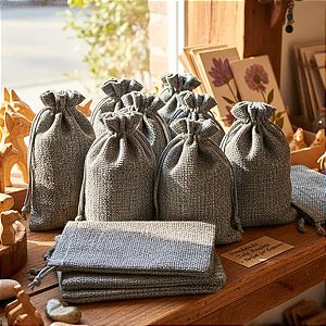 Kit com 10 Saquinhos de Juta 14x20 cm Cor Cinza com Cordão