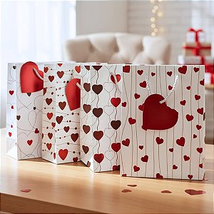 12 Sacolas de papel Sortido para Presente Coração 26x32x10cm